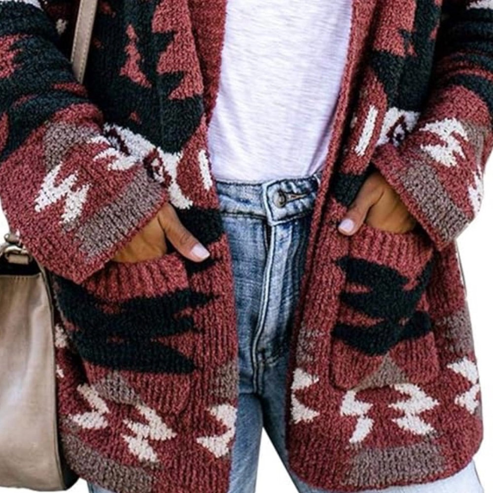 Cozy Knit Aztec Pattern Sweater - Picture 2 of 2